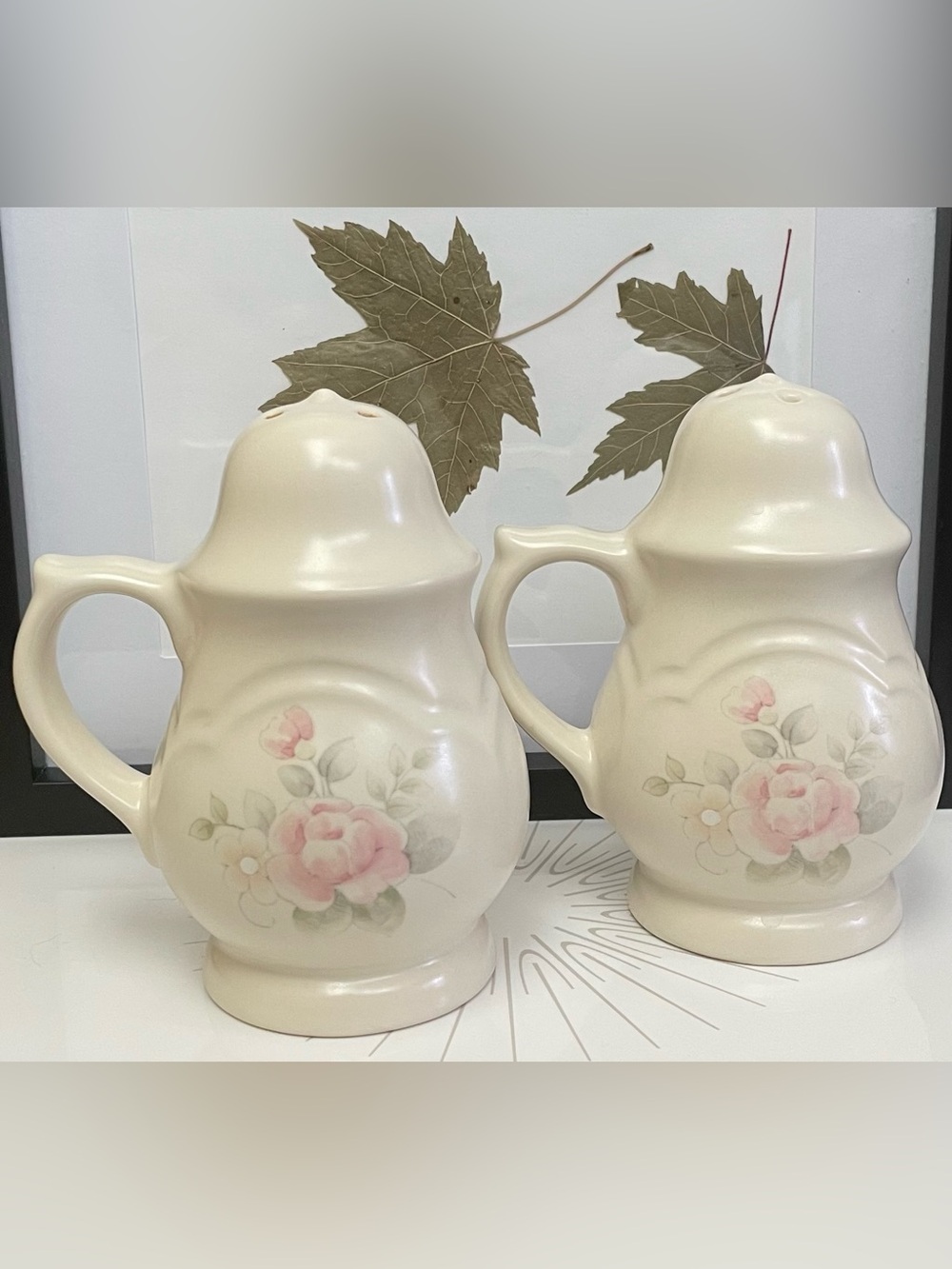 Pfaltzgraff Vintage Tea Rose Handled Stovetop Salt Pepper Shakers USA Pottery